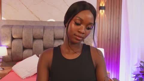 Snapshot of more_hott chatting on February 24, 2026, 7:12 pm more hott online show from February 24, 2026, 7:12 pm