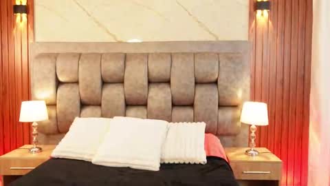 Snapshot of more_hott chatting on February 26, 2026, 7:24 pm more hott online show from February 26, 2026, 7:24 pm