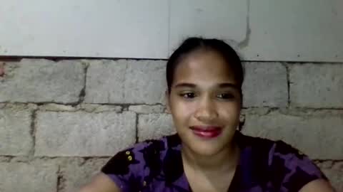 Snapshot of morenagirlpinay18 chatting on February 11, 2026, 12:48 am morenagirlpinay18 online show from February 11, 2026, 12:48 am