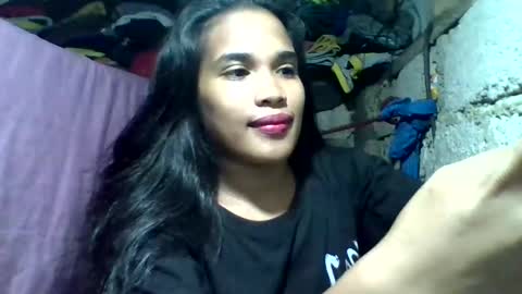 morenagirlpinay18 online show from April 17, 2026, 2:42 pm