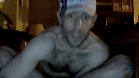 morenikoo26 online show from May 14, 2026, 3:24 am