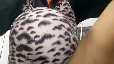 morenita5640 online show from December 9, 2024, 9:37 pm