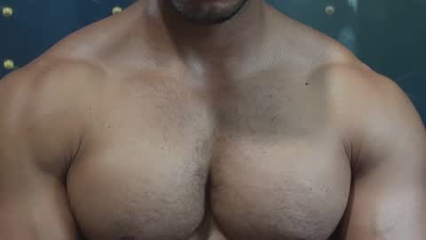 Snapshot of moreno1muscular chatting on September 13, 2025, 7:30 am moreno1muscular online show from September 13, 2025, 7:30 am