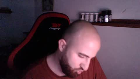 Snapshot of morenoch19 chatting on March 12, 2025, 4:35 pm alejo online show from March 12, 2025, 4:35 pm