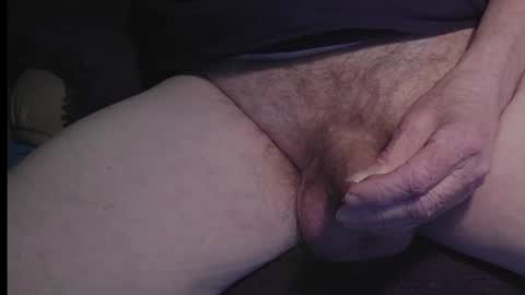 Snapshot of moreorless5 chatting on December 9, 2024, 8:01 pm moreorless5 online show from December 9, 2024, 8:01 pm