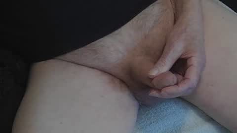 Snapshot of moreorless5 chatting on December 21, 2025, 1:29 pm moreorless5 online show from December 21, 2025, 1:29 pm