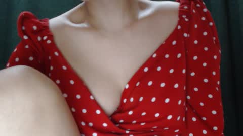 monika online show from December 19, 2025, 6:37 pm