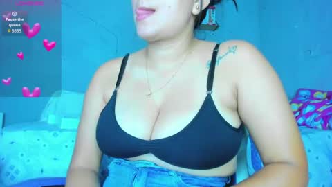 MORGAN CUTE - MODEL online show from March 22, 2026, 4:49 am