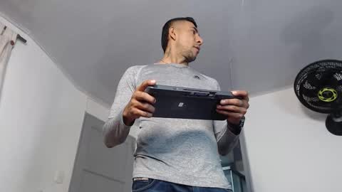 MORGAN AND MEGAN online show from November 3, 2025, 11:22 am