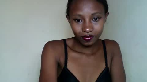Snapshot of morgane_69 chatting on May 19, 2026, 7:04 am morgane_69 online show from May 19, 2026, 7:04 am