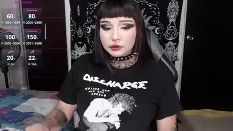 Snapshot of morganmoon1 chatting on July 17, 2026, 4:12 pm Morgan Moon online show from July 17, 2026, 4:12 pm