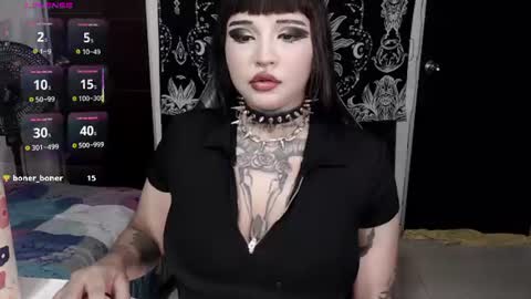 Snapshot of morganmoon1 chatting on July 18, 2026, 6:12 pm Morgan Moon online show from July 18, 2026, 6:12 pm