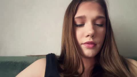 Nina online show from July 3, 2026, 11:38 am
