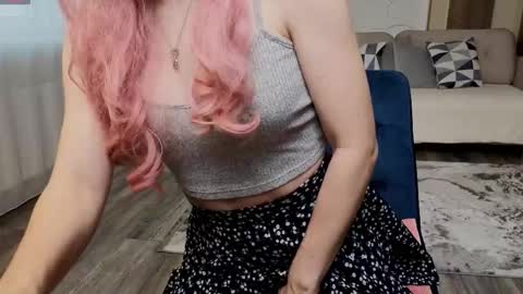 Anna online show from December 18, 2025, 12:11 pm