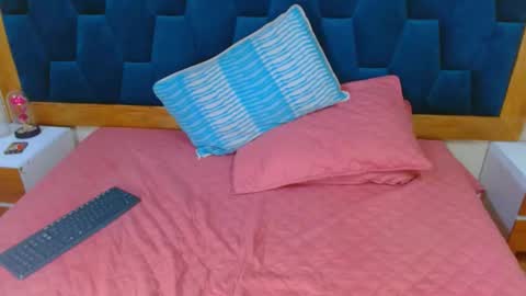 morrigan_luxus online show from October 23, 2025, 7:56 pm