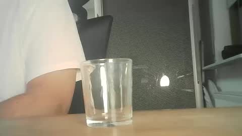 Morris online show from March 6, 2025, 10:15 pm