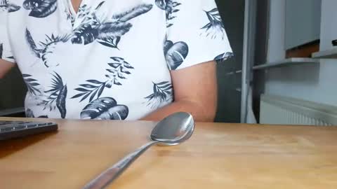 Morris online show from November 18, 2025, 5:06 pm