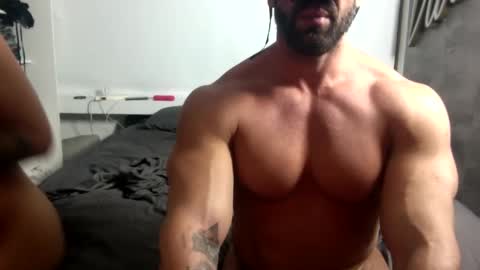 Snapshot of mosh2 chatting on February 23, 2025, 2:18 am Kattie Mosh online show from February 23, 2025, 2:18 am