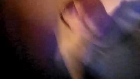 Snapshot of mospeleu chatting on December 3, 2024, 6:04 am Nomadu online show from December 3, 2024, 6:04 am