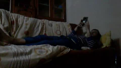 Snapshot of mospeleu chatting on February 17, 2025, 5:10 pm Nomadu online show from February 17, 2025, 5:10 pm