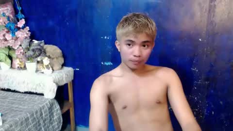 Snapshot of mostwantedtwink chatting on April 27, 2026, 10:02 am mostwantedtwink online show from April 27, 2026, 10:02 am