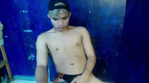 Snapshot of mostwantedtwink chatting on May 3, 2026, 8:53 am mostwantedtwink online show from May 3, 2026, 8:53 am