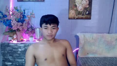 Snapshot of mostwantedtwink chatting on July 15, 2026, 10:42 am mostwantedtwink online show from July 15, 2026, 10:42 am