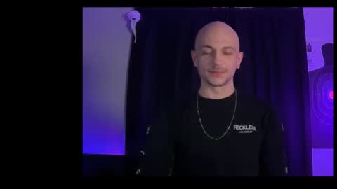 mount_vesuvius online show from February 15, 2026, 4:47 pm