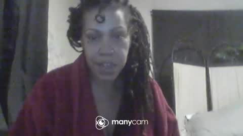 moxxxieg online show from April 18, 2026, 6:06 am