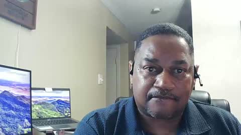 Arenzie online show from July 6, 2026, 11:40 pm