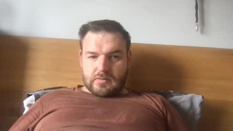 mr834565 online show from April 22, 2026, 12:39 pm