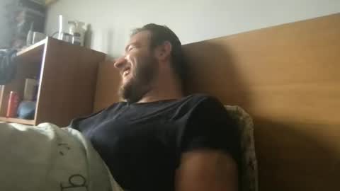 Snapshot of mr834565 chatting on July 21, 2026, 10:28 am mr834565 online show from July 21, 2026, 10:28 am