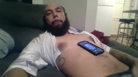 Snapshot of mr8plus chatting on December 14, 2025, 12:27 am Mr8 online show from December 14, 2025, 12:27 am