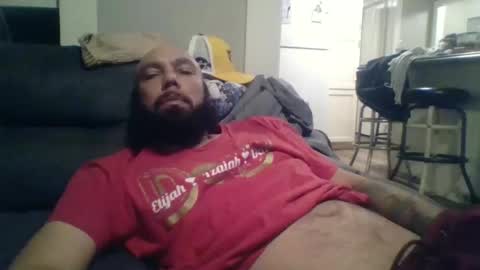 Snapshot of mr8plus chatting on December 18, 2025, 1:33 am Mr8 online show from December 18, 2025, 1:33 am