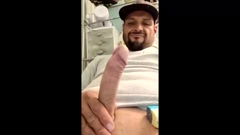 mr_and_mrs_dtf online show from April 27, 2026, 7:17 am