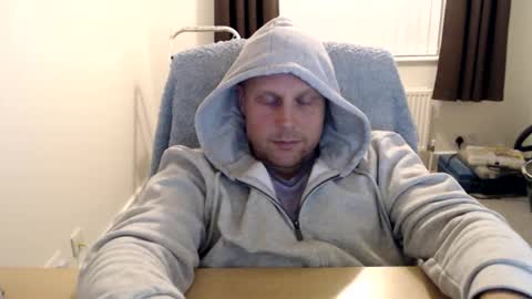 Snapshot of mr_baldy chatting on October 4, 2025, 10:08 pm Mr Baldy Likes to Chat online show from October 4, 2025, 10:08 pm