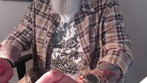 mr_boombastic2021 online show from April 17, 2026, 8:39 am