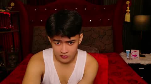 Snapshot of mr_coocoo chatting on March 5, 2025, 6:01 pm Coo coo online show from March 5, 2025, 6:01 pm