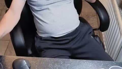 mr_cumbria online show from April 5, 2026, 8:50 pm