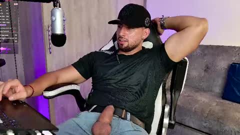 David online show from February 22, 2025, 4:07 am