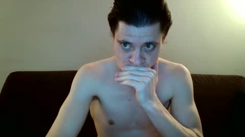 Snapshot of mr_deep1 chatting on March 11, 2025, 12:44 am James online show from March 11, 2025, 12:44 am