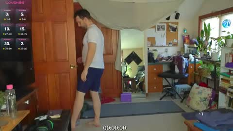 Snapshot of mr_foxxy chatting on February 3, 2025, 4:41 pm ninko online show from February 3, 2025, 4:41 pm