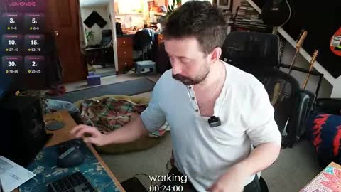 Snapshot of mr_foxxy chatting on February 6, 2025, 3:31 pm ninko online show from February 6, 2025, 3:31 pm