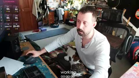 Snapshot of mr_foxxy chatting on February 11, 2025, 5:50 pm ninko online show from February 11, 2025, 5:50 pm
