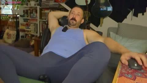 Snapshot of mr_foxxy chatting on October 20, 2025, 3:01 pm ninko online show from October 20, 2025, 3:01 pm