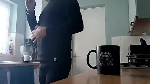 mr_i_ online show from January 20, 2025, 11:24 am