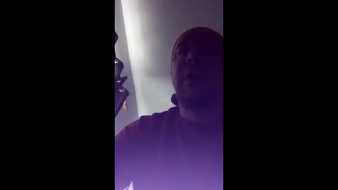 Snapshot of mr_i_ chatting on February 20, 2026, 10:05 am mr_i_ online show from February 20, 2026, 10:05 am