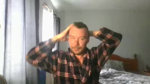 mr_i_ online show from May 2, 2026, 6:07 am