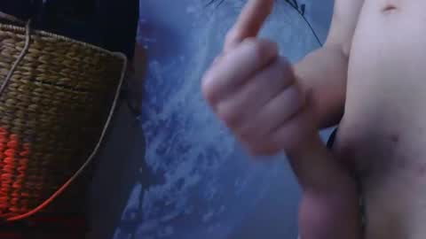 mr_longnight online show from January 16, 2026, 2:26 am