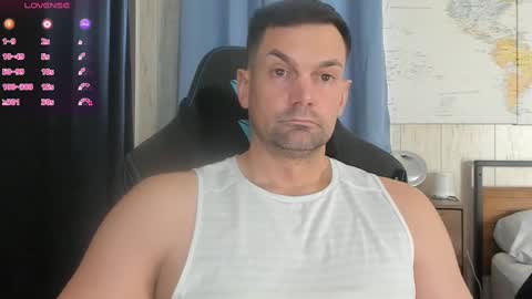 Cam online show from February 11, 2025, 6:55 pm